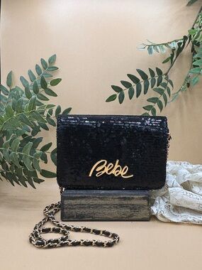BEBE Milly Sequin Magnetic Flap Crossbody Clutch Purse Evening Bag Black Gold